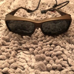 Cocoon Over Sunglasses with Black Neck Loop